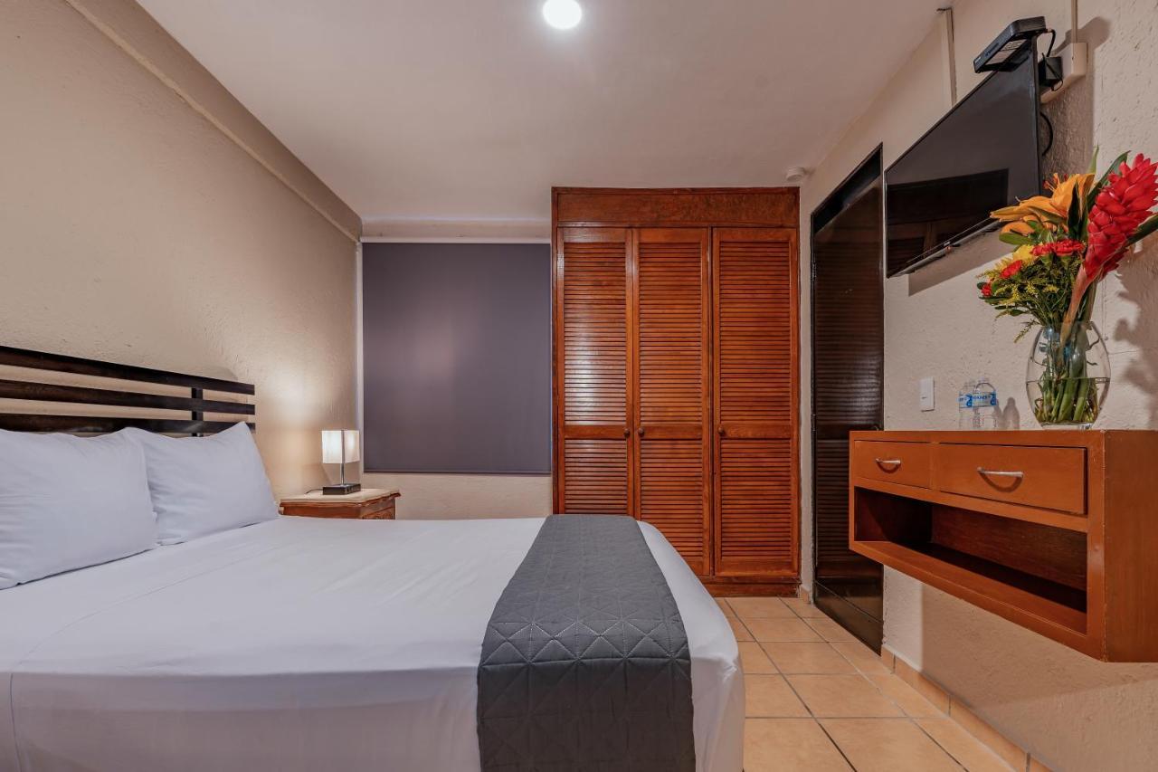 Hotel Brisas 5A Av, Playa Del Carmen Exterior photo