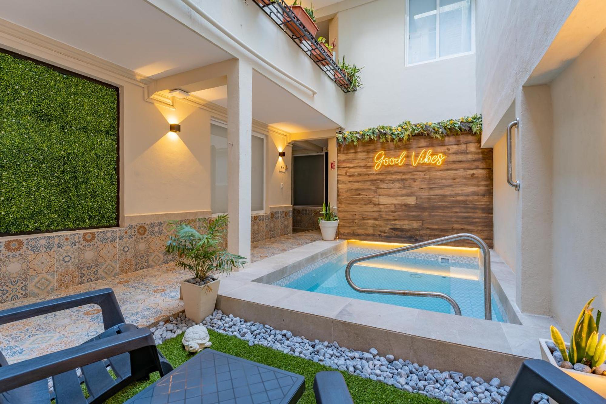 Hotel Brisas 5A Av, Playa Del Carmen Exterior photo