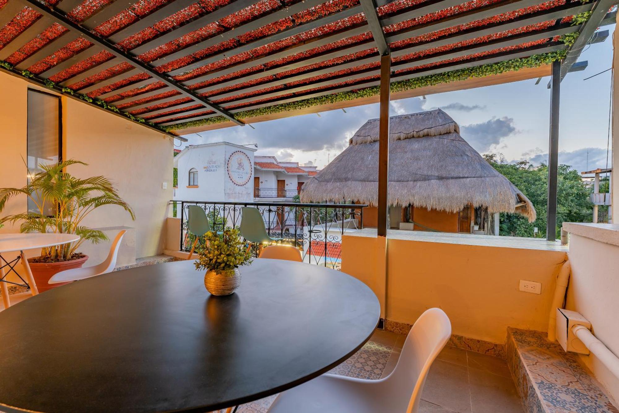 Hotel Brisas 5A Av, Playa Del Carmen Exterior photo